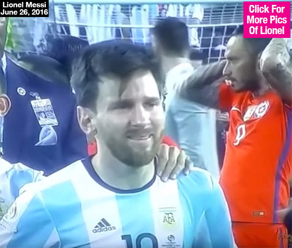 Messi llora.jpg